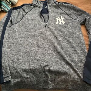 Men’s NY Yankees quarter zip